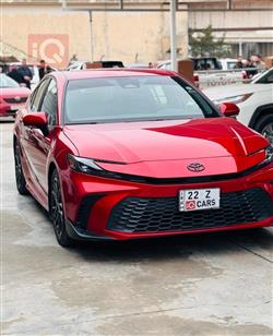 تۆیۆتا کامری